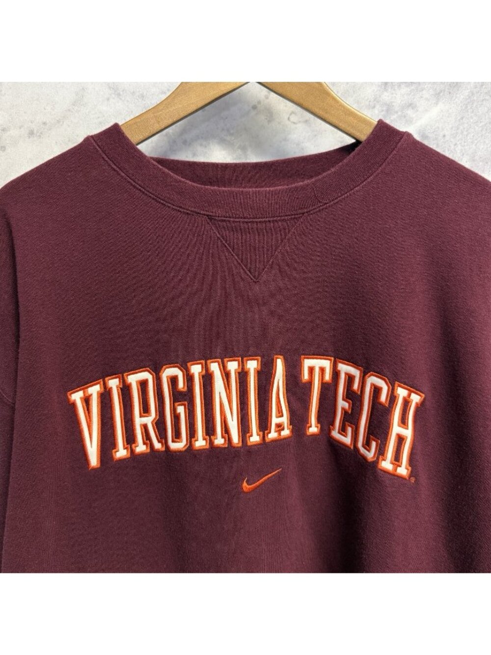 Vintage Nike Virginia Tech Center Swoosh Crew Neck Sweatshirt Mens 2XL Maroon